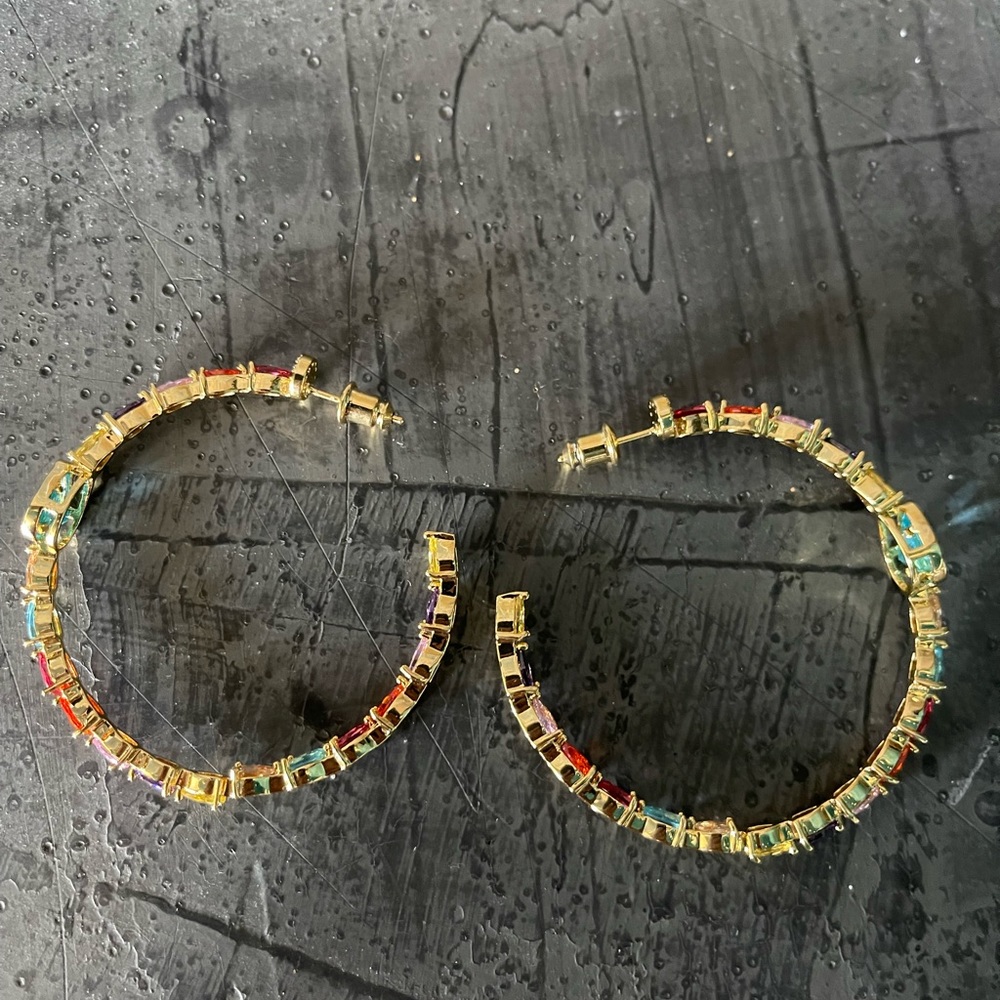 Swarovski Crystals The Marguryte Colorful Hoop Earrings - Picture 6 of 8